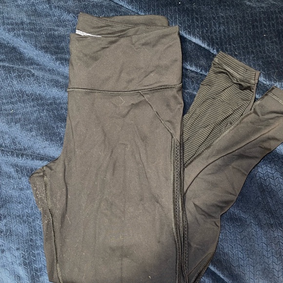 Victoria’s Secret Sport Leggings - Picture 2 of 5